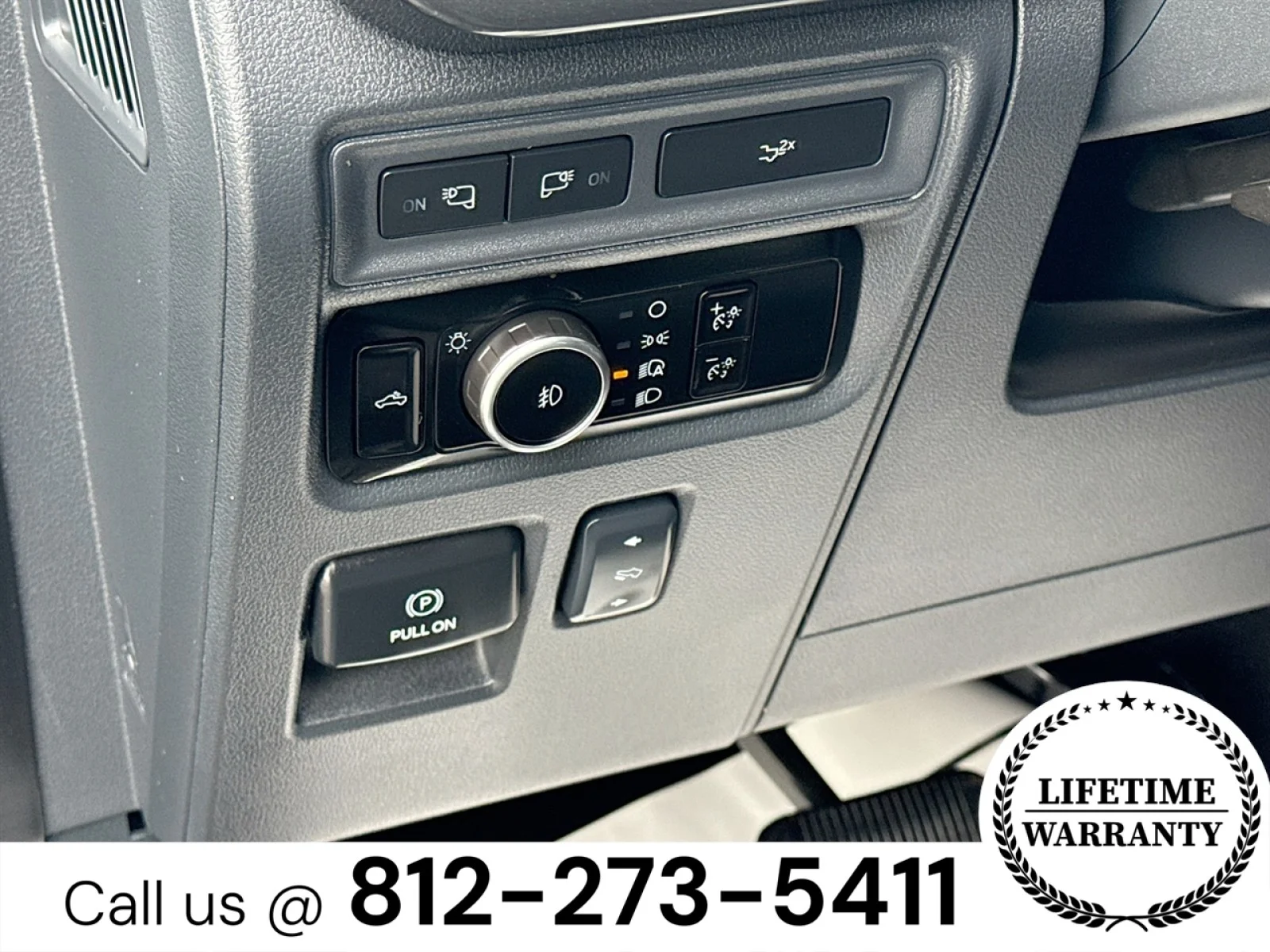 Certified Used 2023 Gray Ford XLT image 10