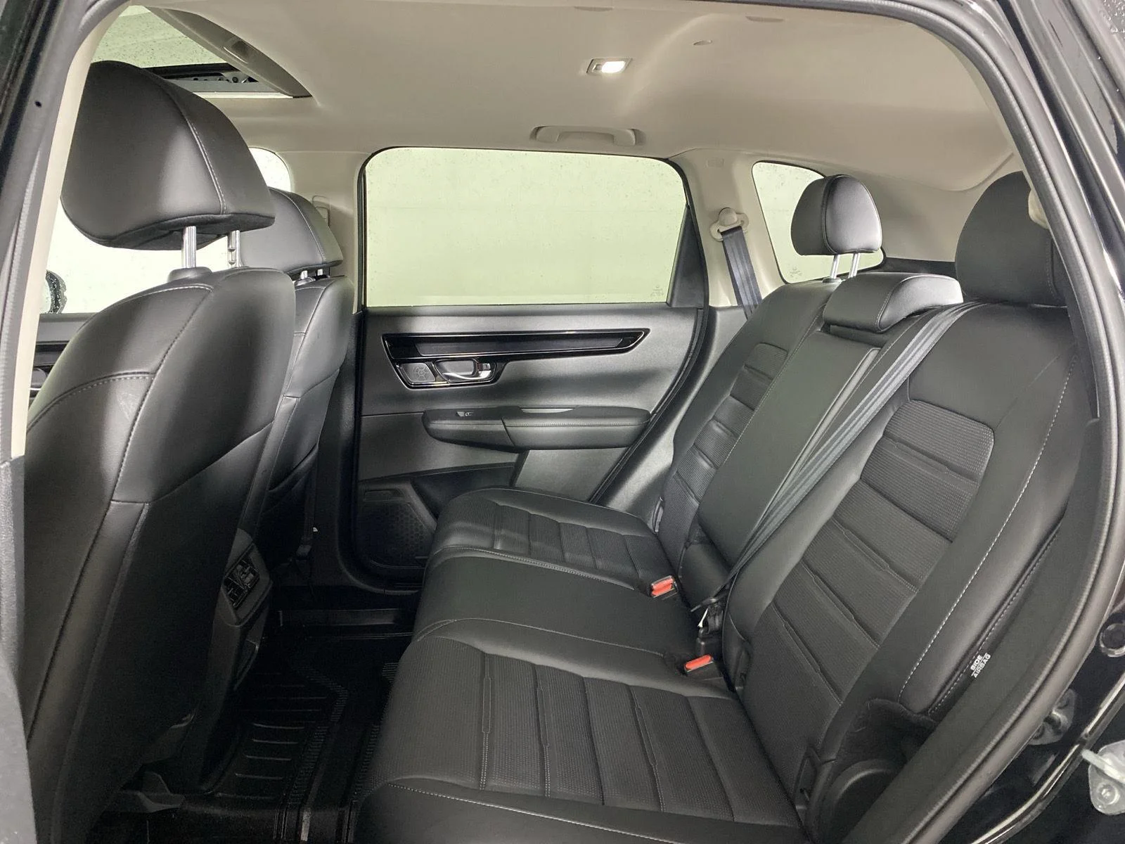 Used 2024  Honda EX-L image 24