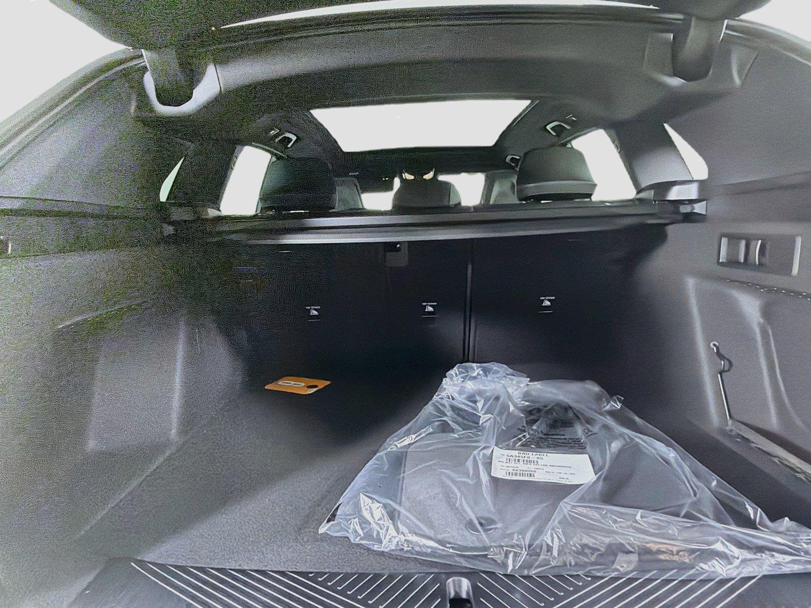 New 2026 Skyscraper Grey Metallic BMW 30 xDrive image 25