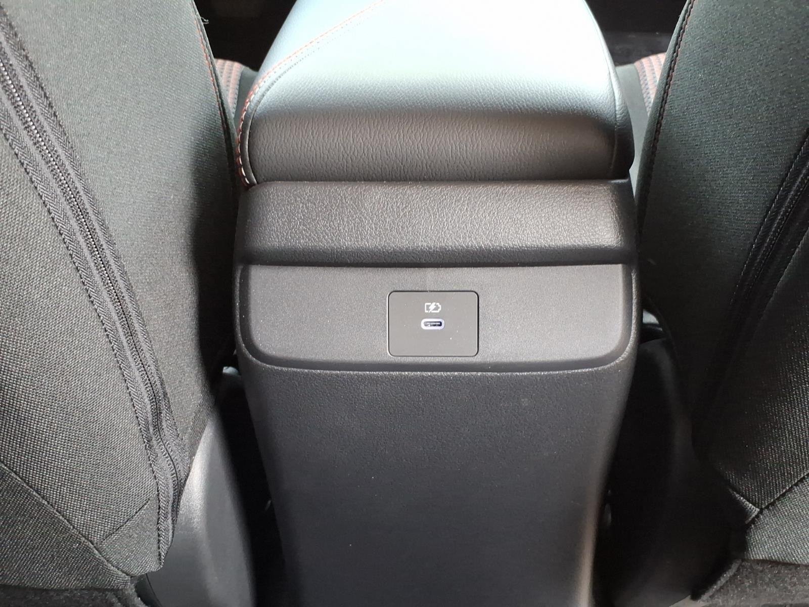 Used 2026 Aspen White Tricoat/Super Black Nissan SR image 27