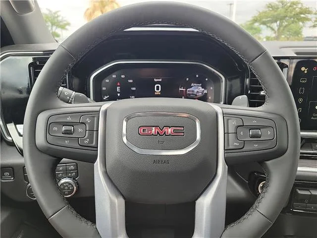 New 2026 Onyx Black GMC SLT image 19