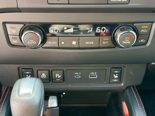 Used 2023 Black Nissan PRO-4X image 17