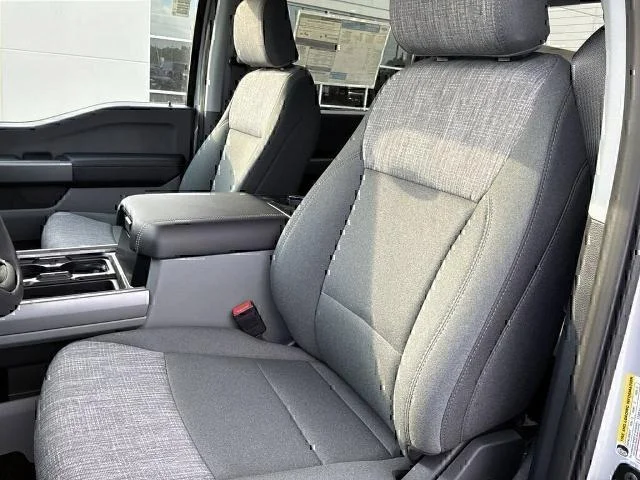 New 2026 Avalanche Ford F-250® XLT image 32
