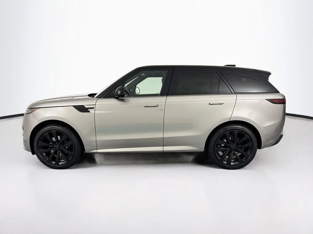 New 2026 Flux Silver Ultra Mettalic Gloss Land Rover Dynamic SE image 8