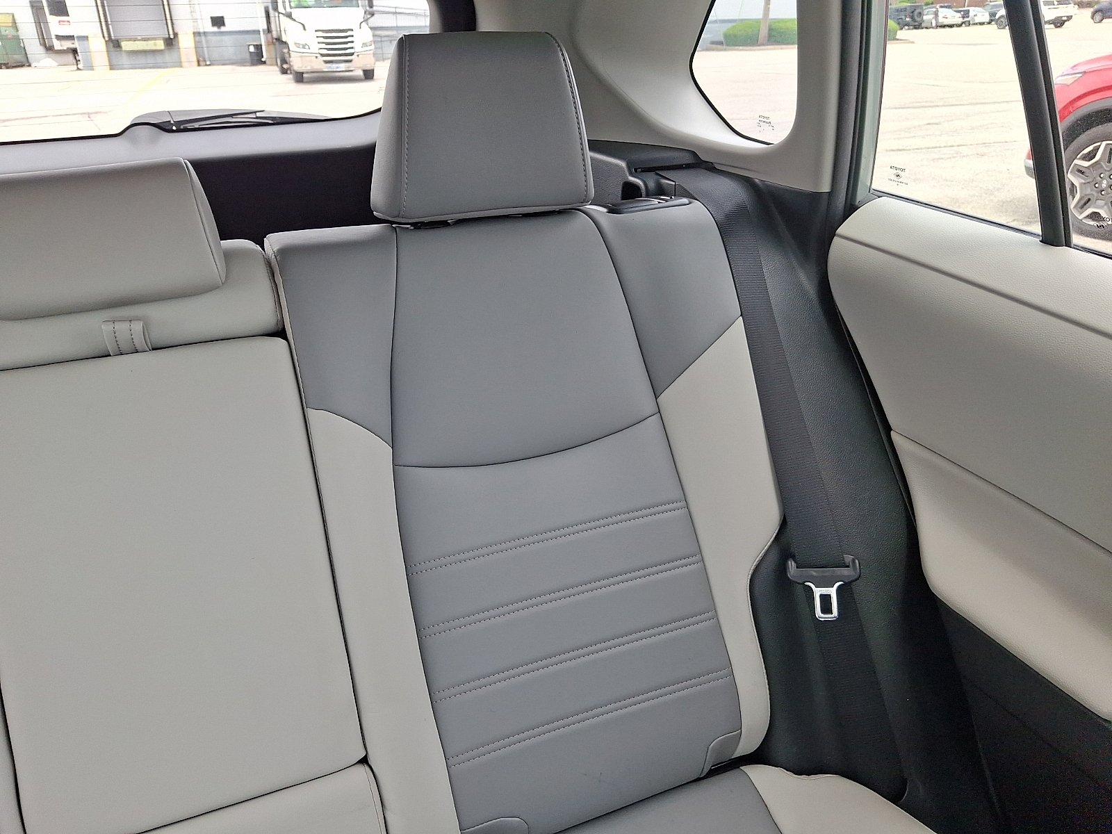 2019 Toyota RAV4 XLE Premium - Photo 21