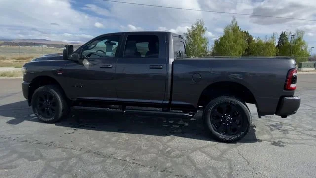 Used 2024 Granite Crystal Clearcoat Ram Laramie image 6