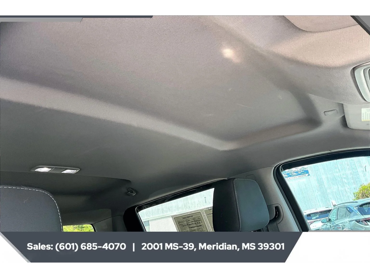 Used 2021 MOSAIC BLACK METALLIC Chevrolet LT image 16