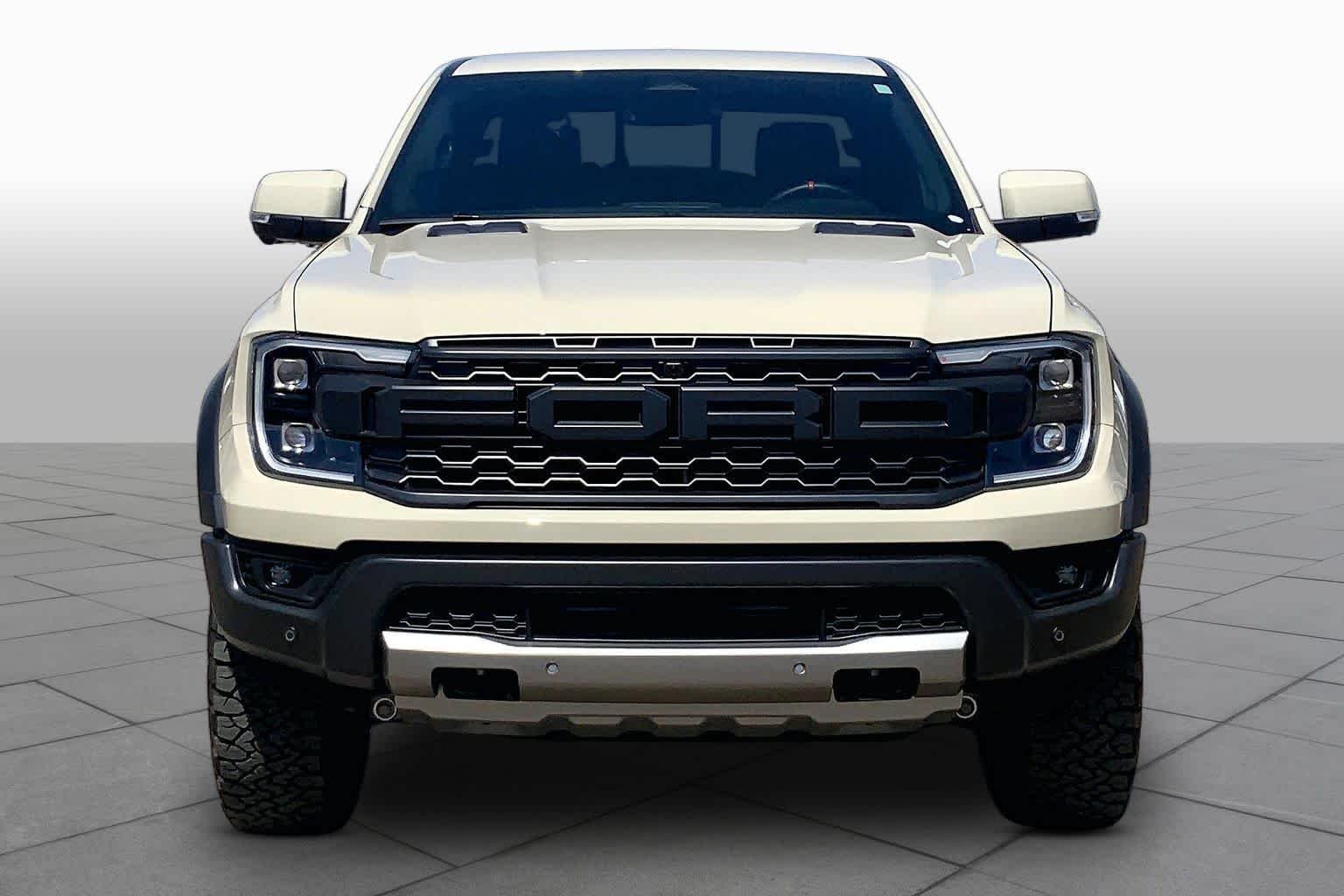 Used 2025 Desert Sand Ford Raptor image 4