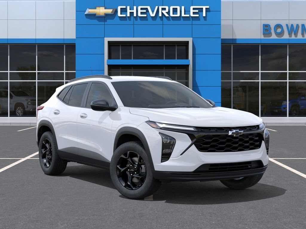 2026 Chevrolet Trax LT - Photo 8