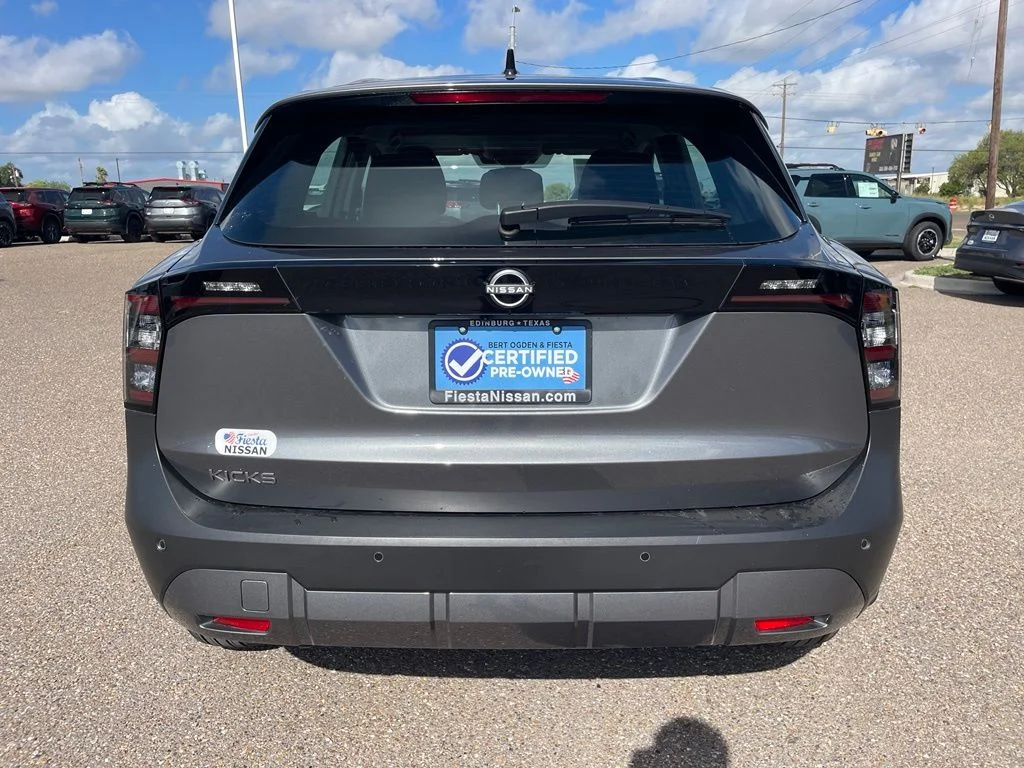 Used 2026 Gray Nissan S image 6