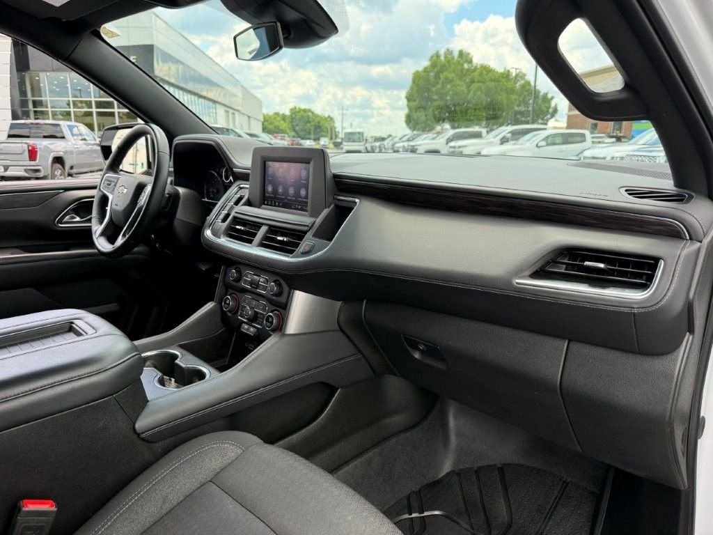 Used 2024 White Chevrolet LS image 22