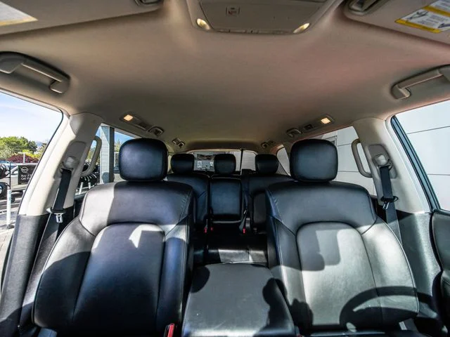 Used 2024 Gray Nissan SV image 12