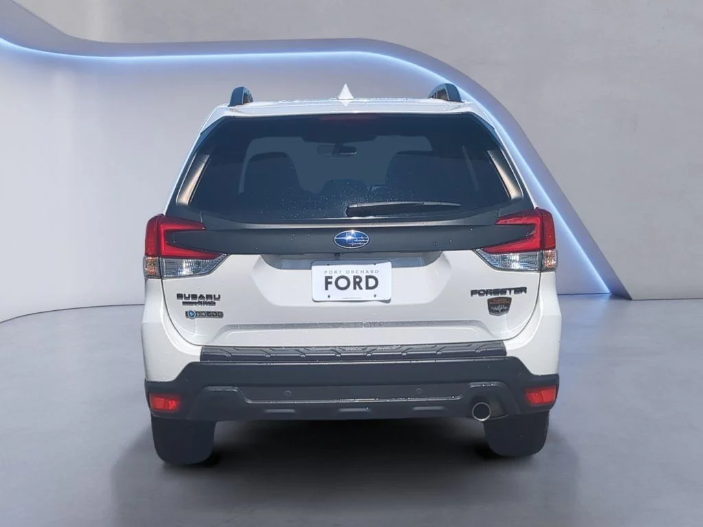 Used 2022 White Subaru Wilderness image 6