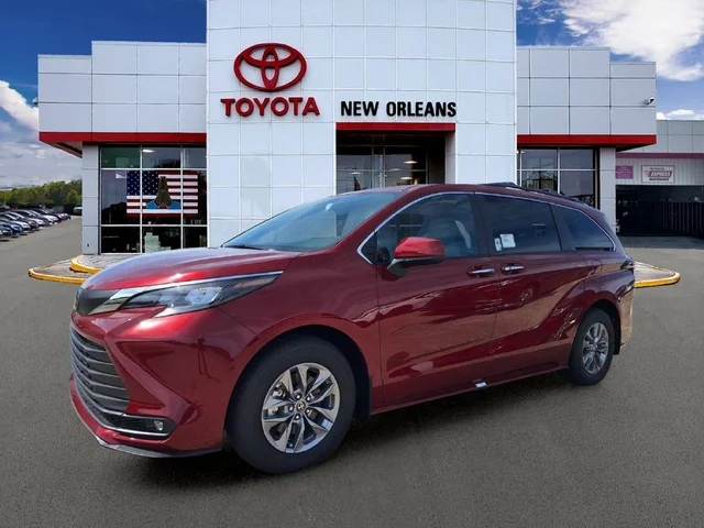 2026 Toyota Sienna XLE