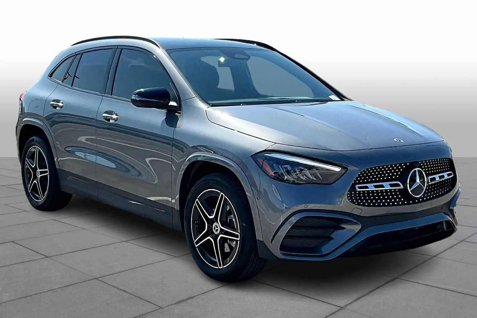 New 2026 Mountain Grey Metallic Mercedes-Benz GLA 250 image 2