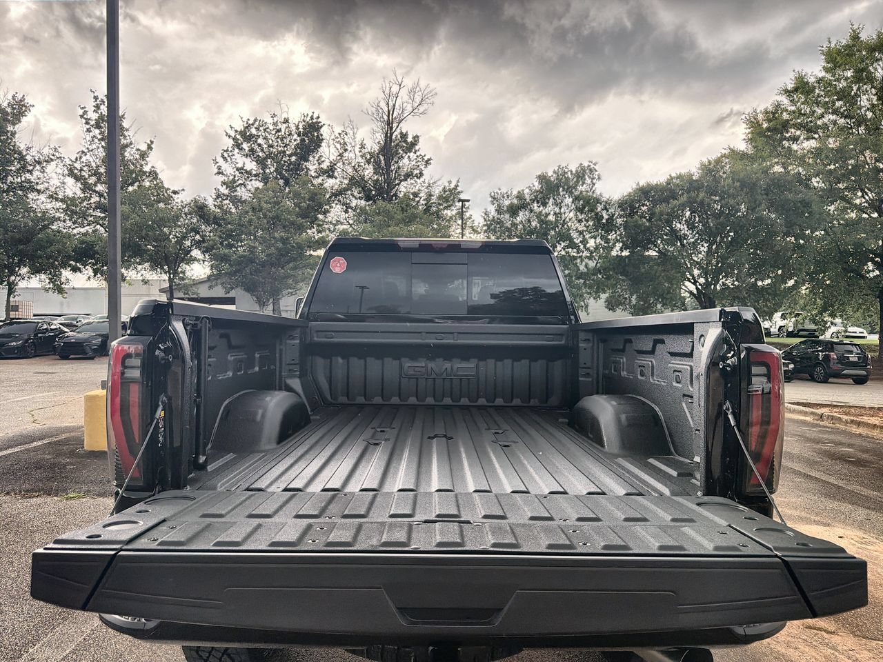 New 2026 Onyx Black GMC AT4X image 21