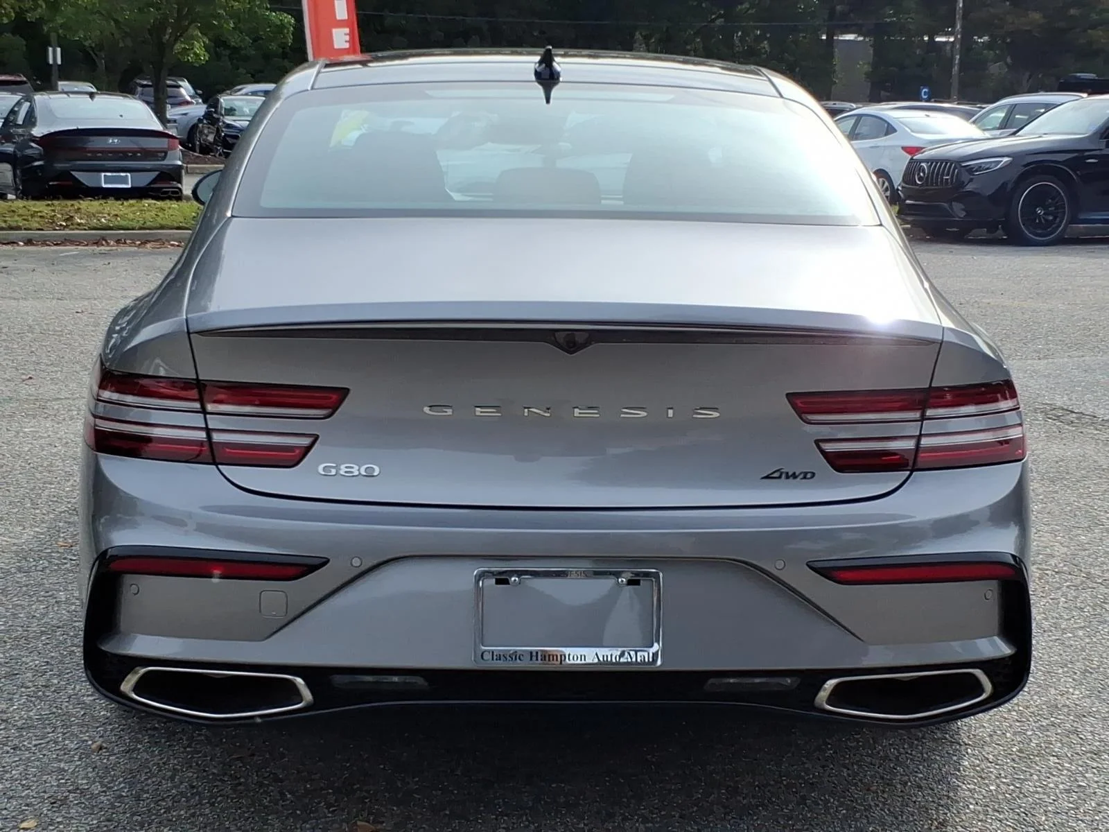 Certified Used 2025 Savile Silver Genesis 2.5T Sport Prestige image 9