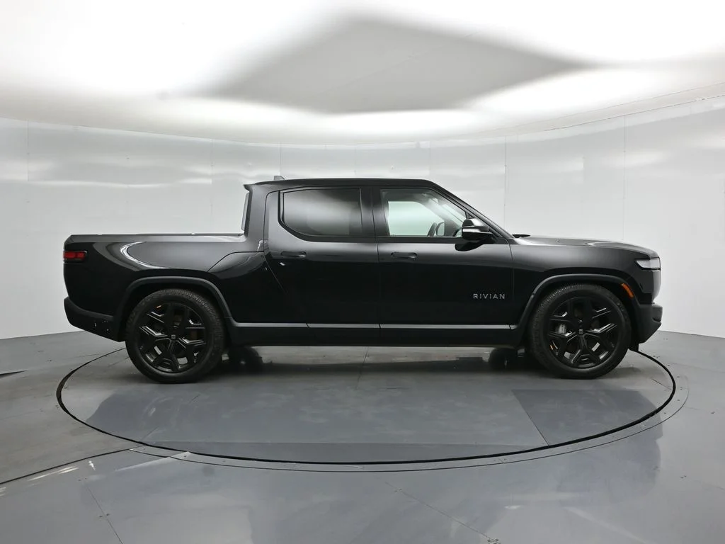 Certified Used 2023  Rivian Adventure image 19
