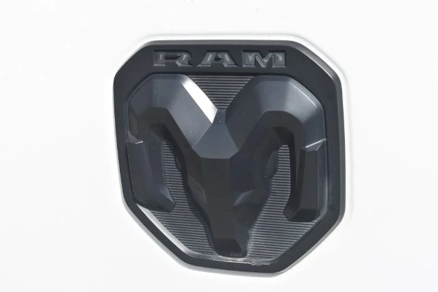 Used 2021 White Ram Big Horn/Lone Star image 18