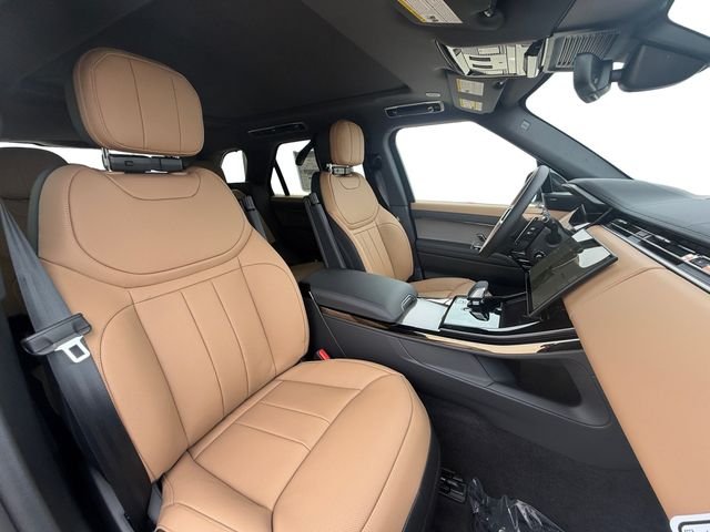 New 2026 Santorini Black Land Rover Dynamic SE image 16