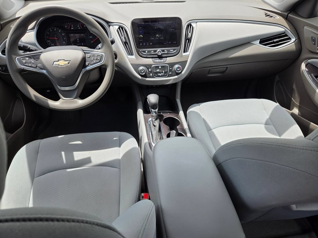 2022 Chevrolet Malibu 1LS - Photo 9