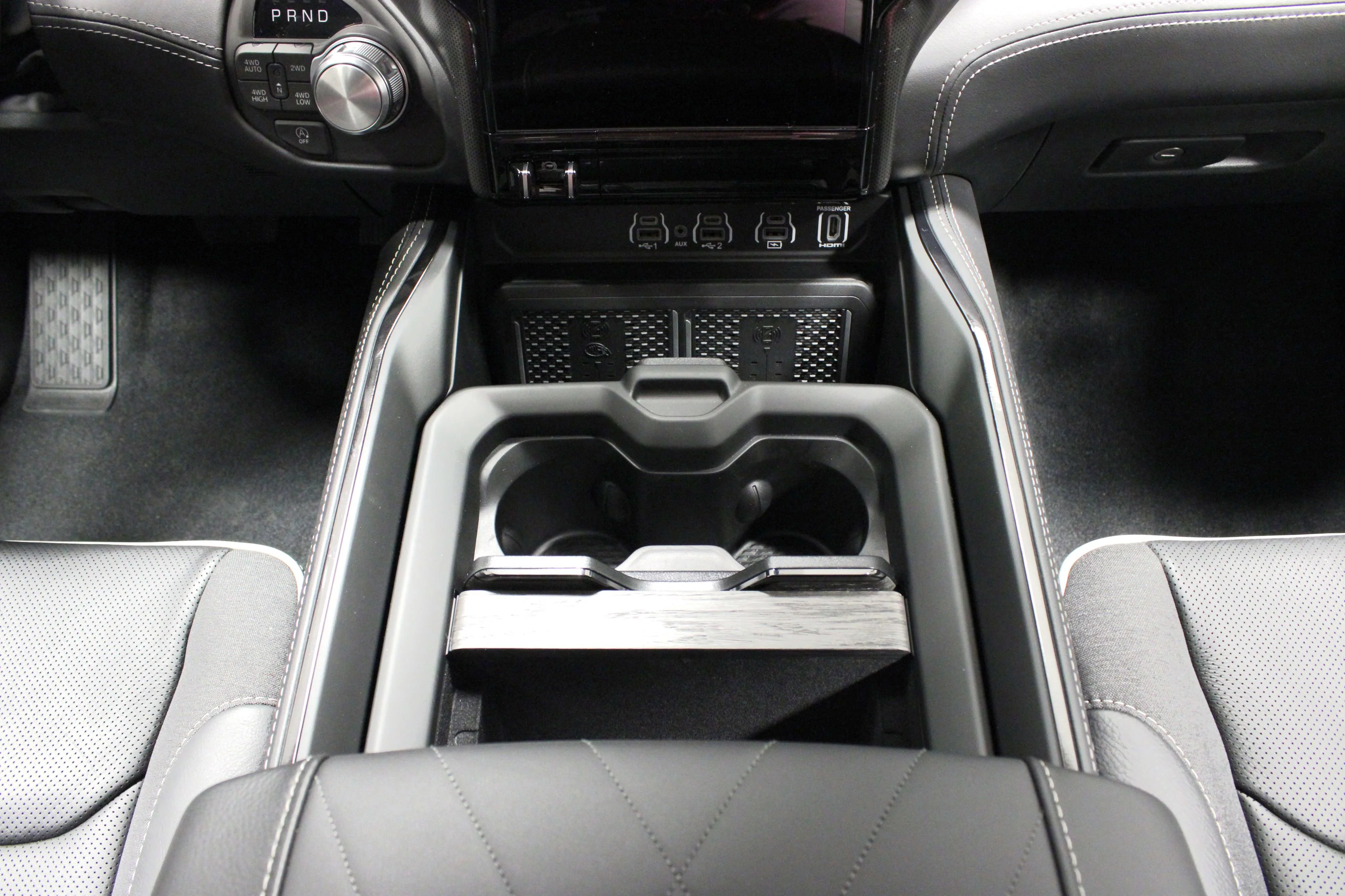 New 2026 Bright White Clear-Coat Exterior Paint RAM Limited image 26