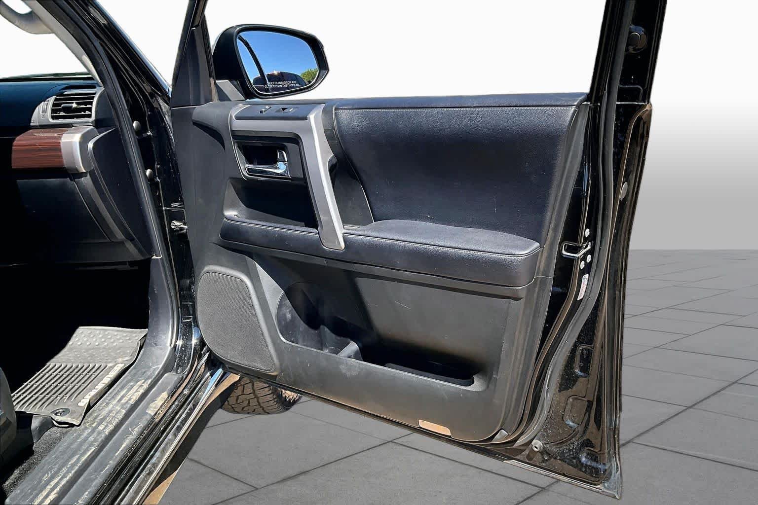 Used 2018 Midnight Black Metallic Toyota Limited image 18