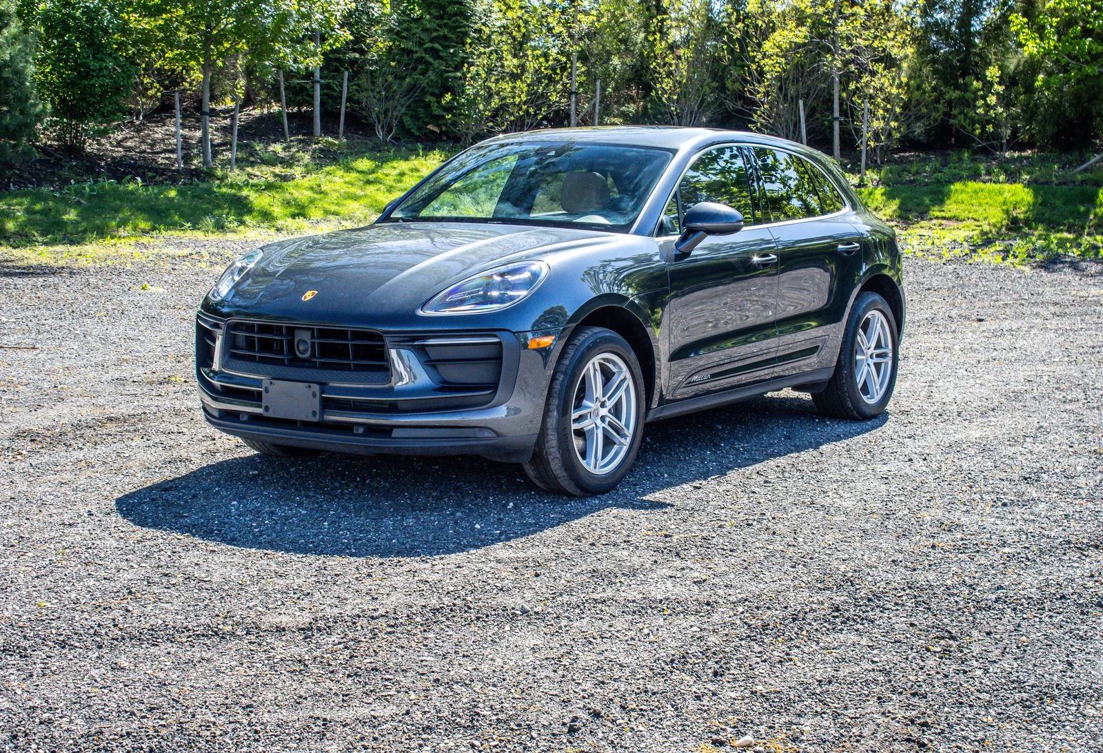 2023 Porsche Macan -'s photo