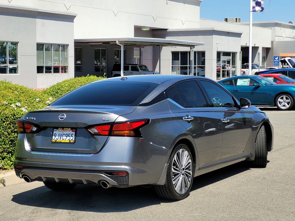 Certified Used 2023 Gun Metallic Nissan 2.5 SL image 4