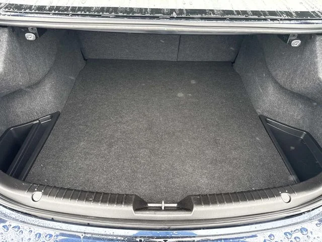 Used 2020 Blue Mazda Grand Touring image 7