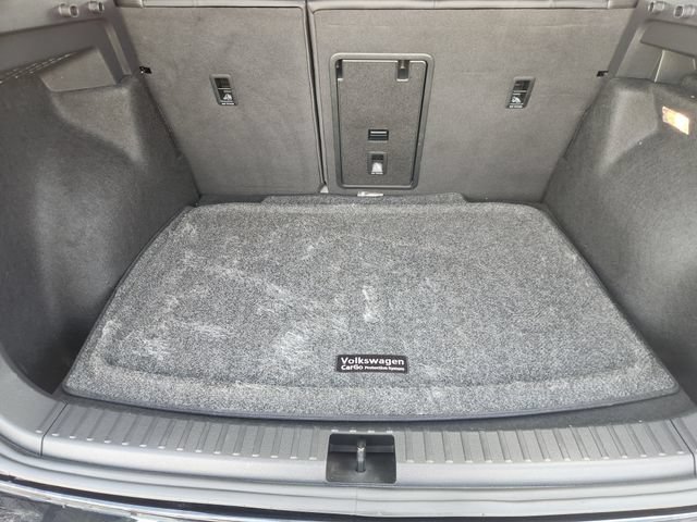 Used 2022  Volkswagen SEL image 32