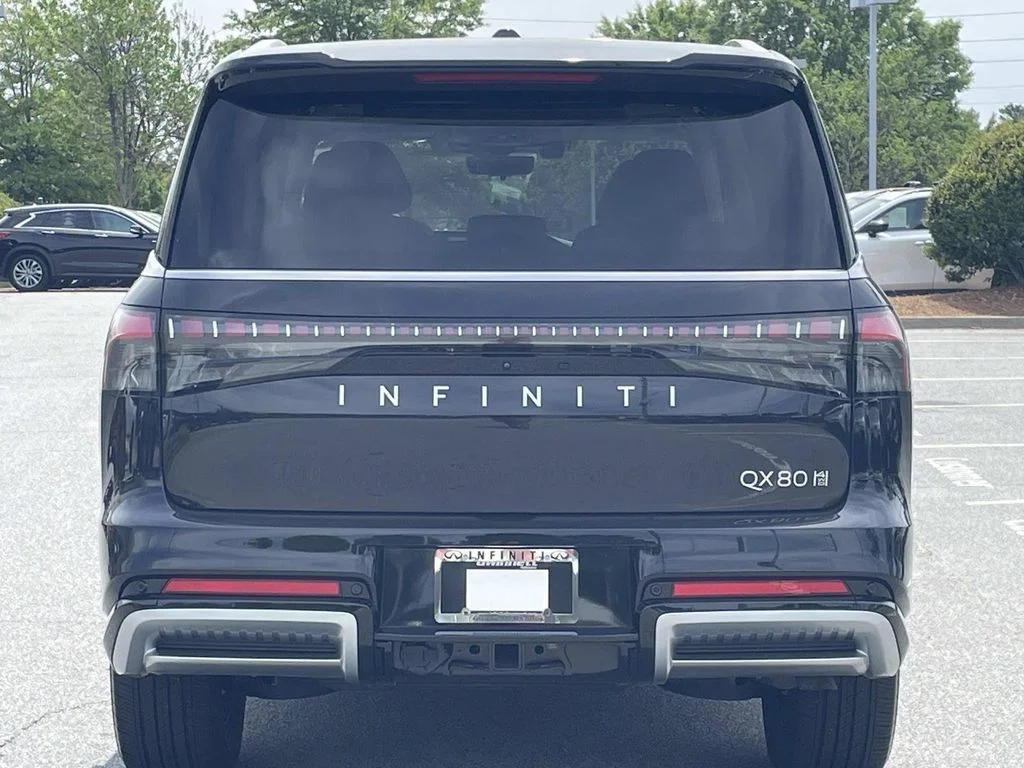 Used 2025 Black INFINITI SENSORY image 3