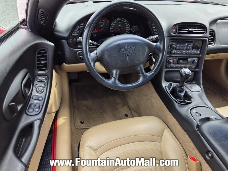 Used 2004 Magnetic Red Metallic CHEVROLET 2DR CPE image 11