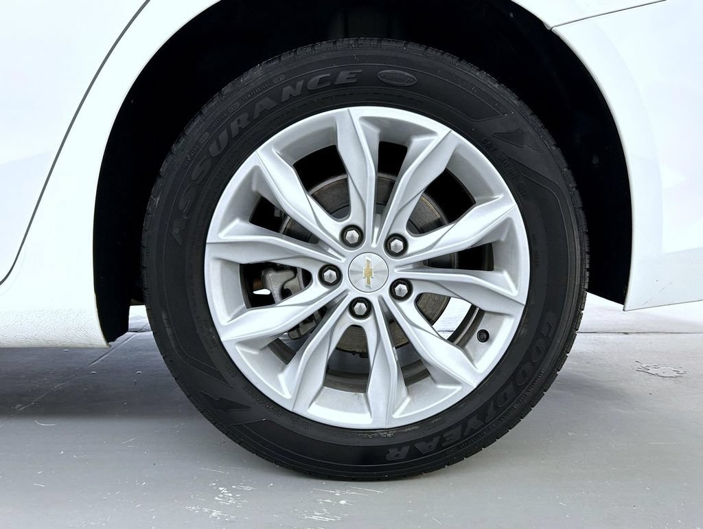 2025 Chevrolet Malibu 1LT - Photo 23