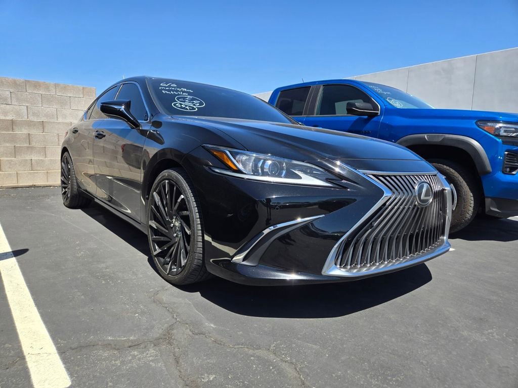 Used 2019 Obsidian Lexus ES 350 image 1