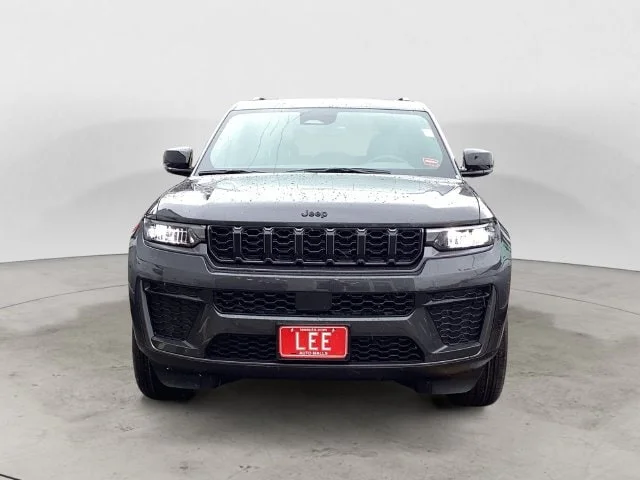 New 2026 Gray Metallic Jeep LAREDO ALTITUDE 4X4 image 9