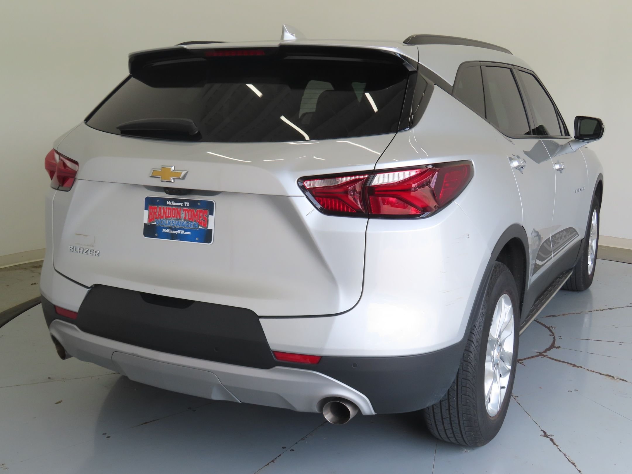 Used 2022 Silver Chevrolet LT image 3