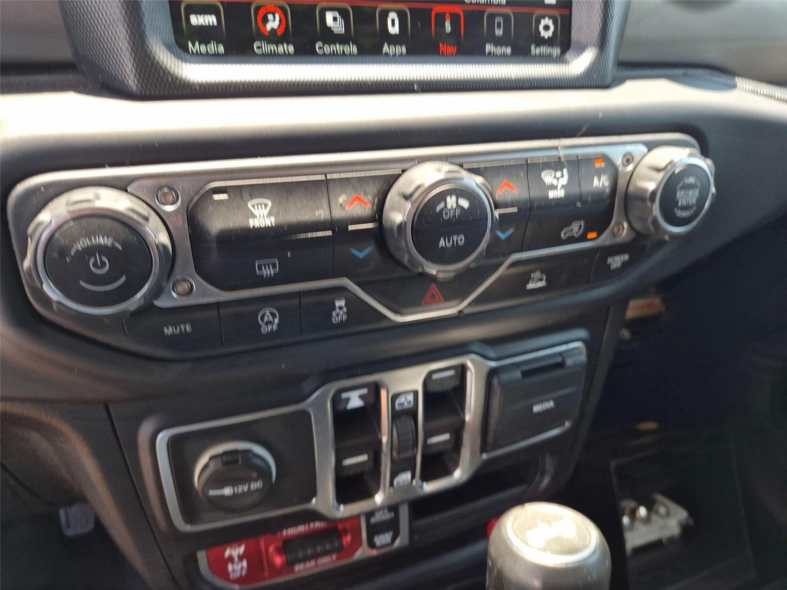 Used 2021 Hydro Blue Pearlcoat Jeep Unlimited Rubicon image 22
