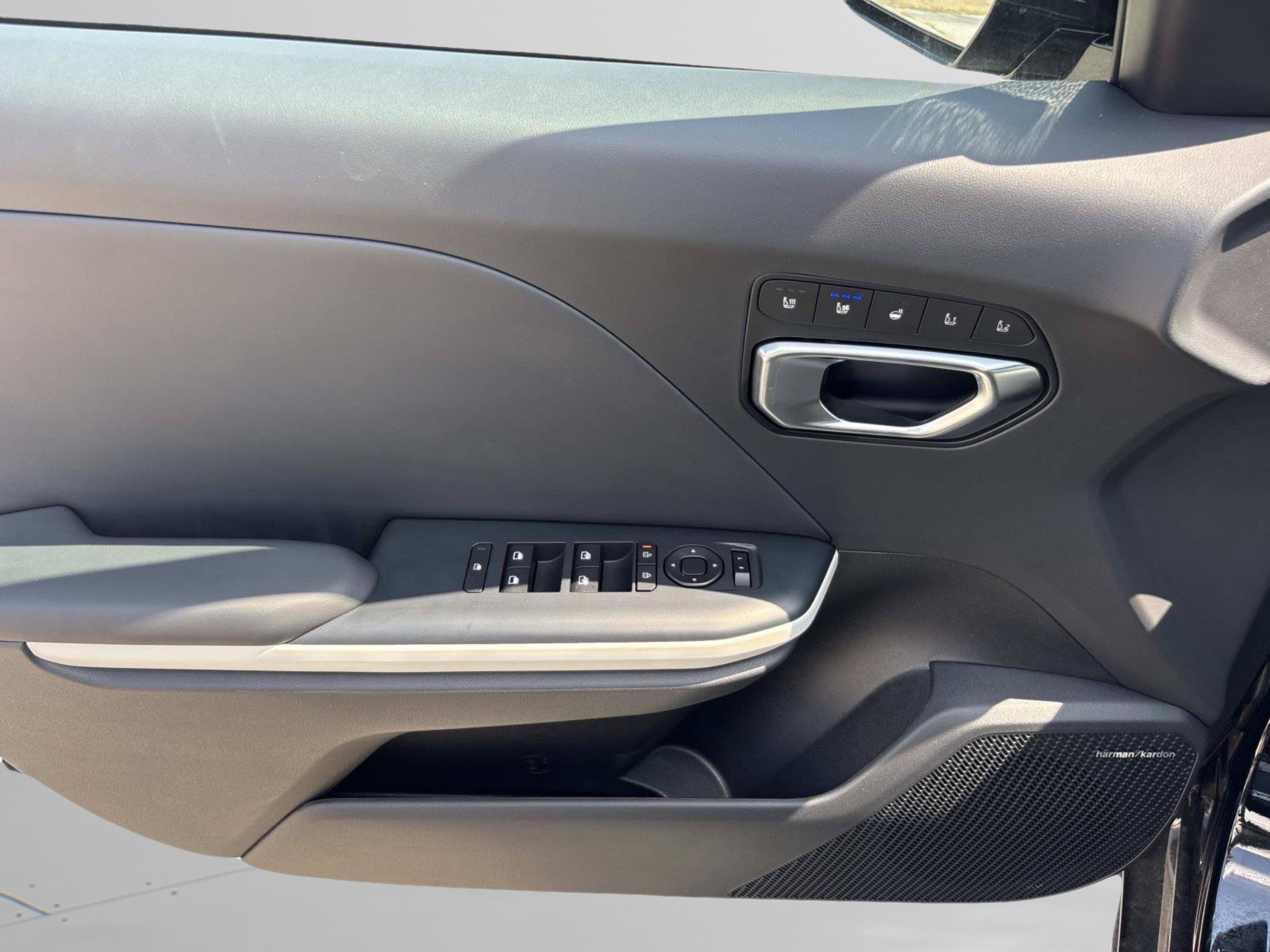 New 2026 Aurora Black Pearl Kia GT-Line Turbo image 15