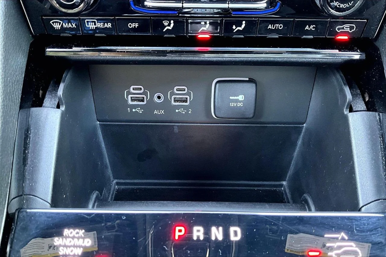 Certified Used 2025 Black Jeep Summit image 18
