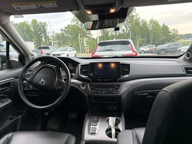 Used 2023  Honda RTL image 28