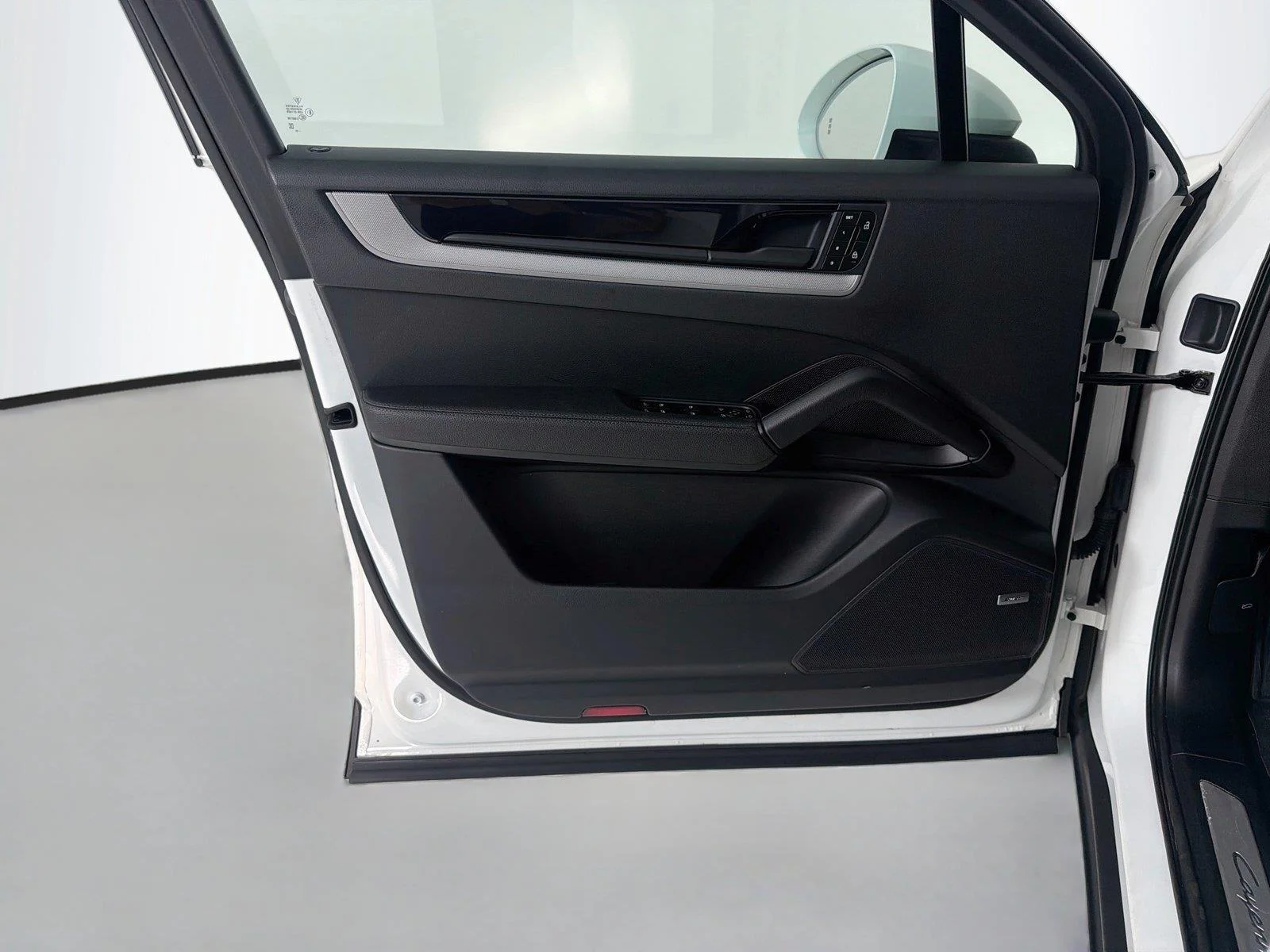 Certified Used 2024 White Porsche  image 6