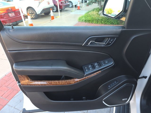 Used 2018 Beige Chevrolet Premier image 17