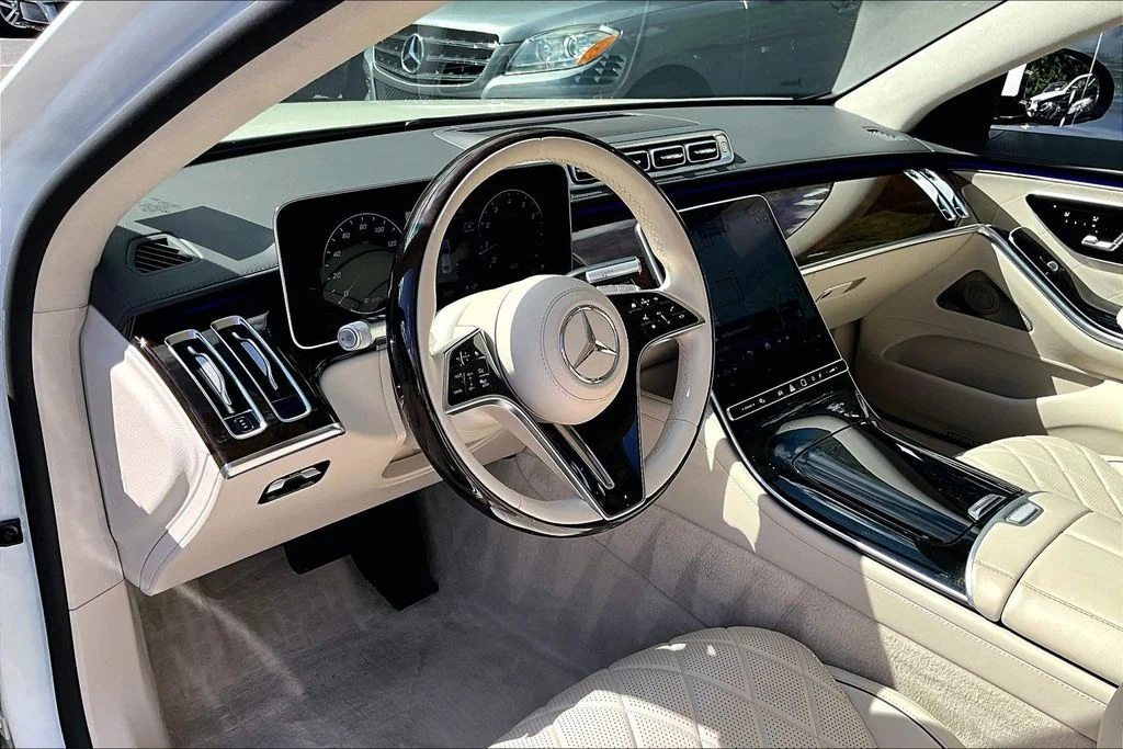 Certified Used 2021 White Mercedes-Benz S 580 image 13