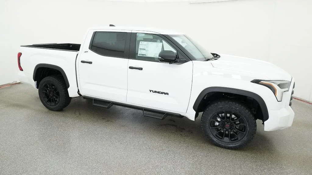 New 2026 Ice Cap Toyota SR5 image 12