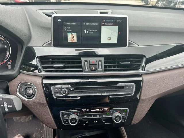 Used 2018 Black BMW sDrive28i image 15