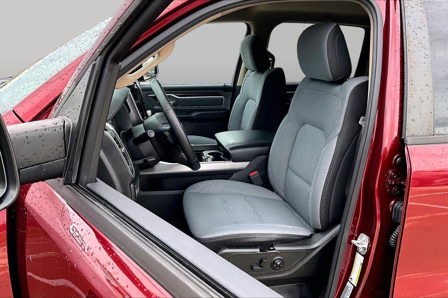 Used 2020 Delmonico Red Pearlcoat Ram Lone Star image 8