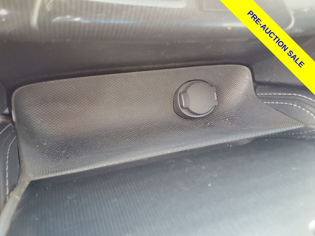Used 2016 Gray INFINITI Base image 32