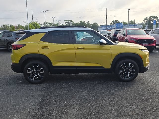 Used 2024 Nitro Yellow Metallic Chevrolet ACTIV image 18