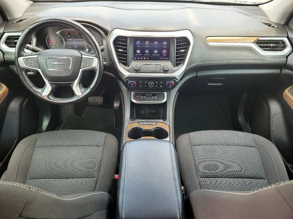 2020 GMC Acadia SLE - Photo 11